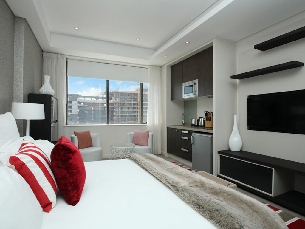 Luxurious Sandton Skye Apartment Экстерьер фото