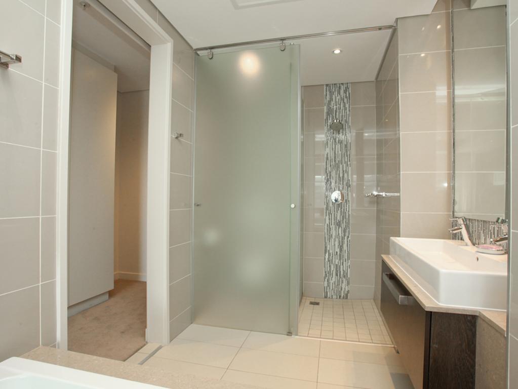 Luxurious Sandton Skye Apartment Экстерьер фото